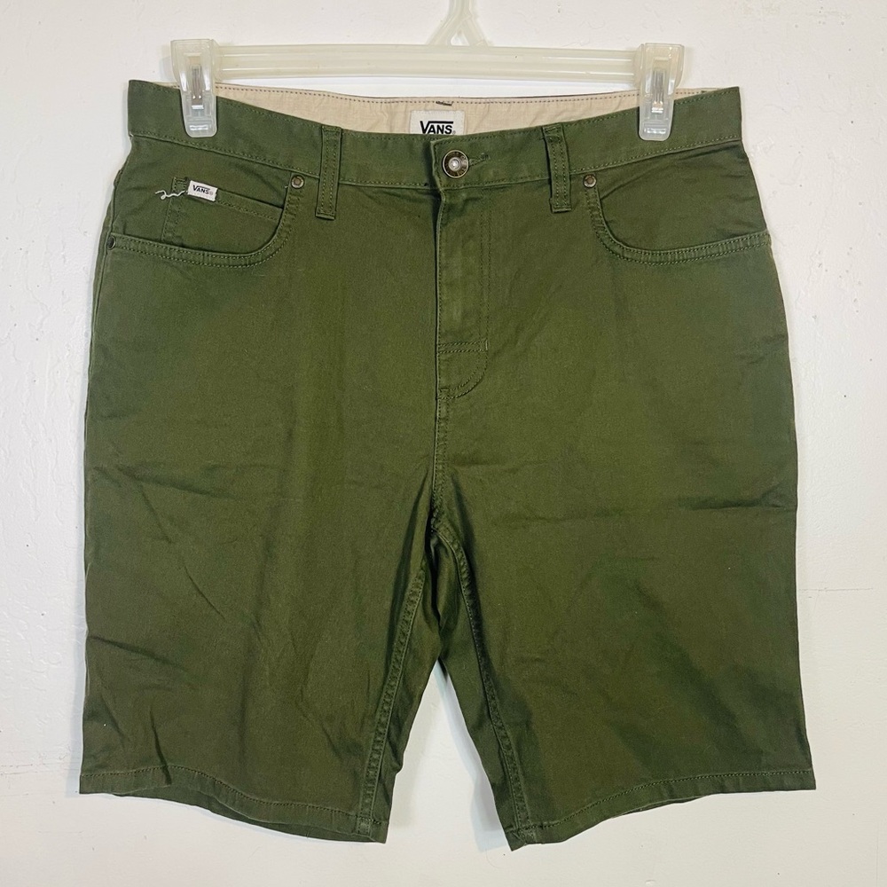 Vans Men's Size 32 Army Dark Green Casual Shorts Cotton Blend Pockets